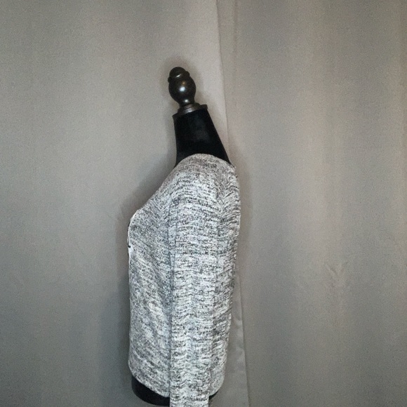 Hello Kitty Womens Shirt. Preowned (non smoker & pet free home) - Picture 5 of 5